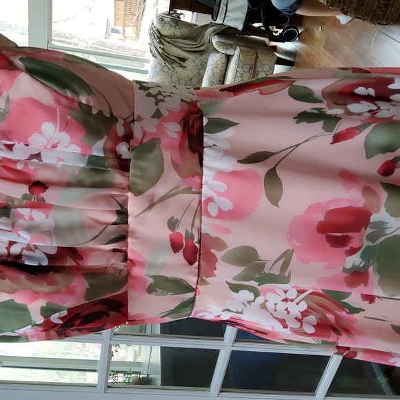 Connected Apparel Floral Print Dress - Picture 4 of 9